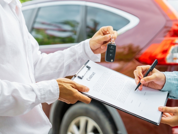 How To Choose the Right Insurance for Jeddah Car Rentals