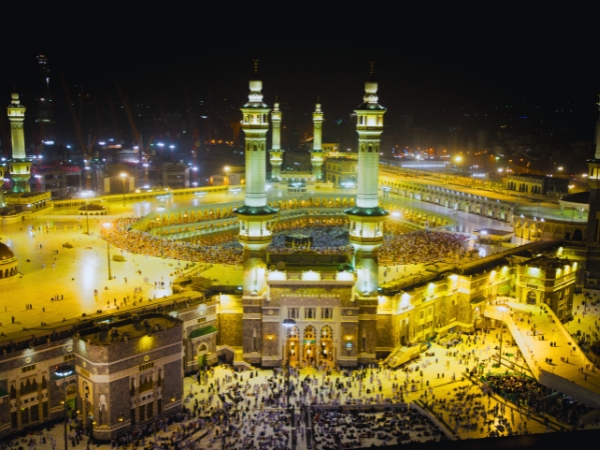 How to Find the Best Car Rental Deals During Ramadan in Saudi Arabia